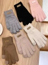 Knitted gloves for warmth, anti-slip and touch screen autumn and winter details Picture